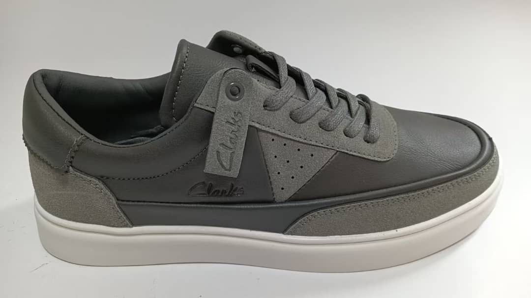 Men’s Classic Leather Sneakers