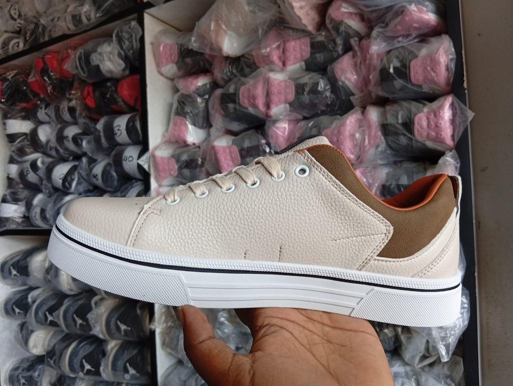 ✨Timberland Premium Low-Top Sneakers✨