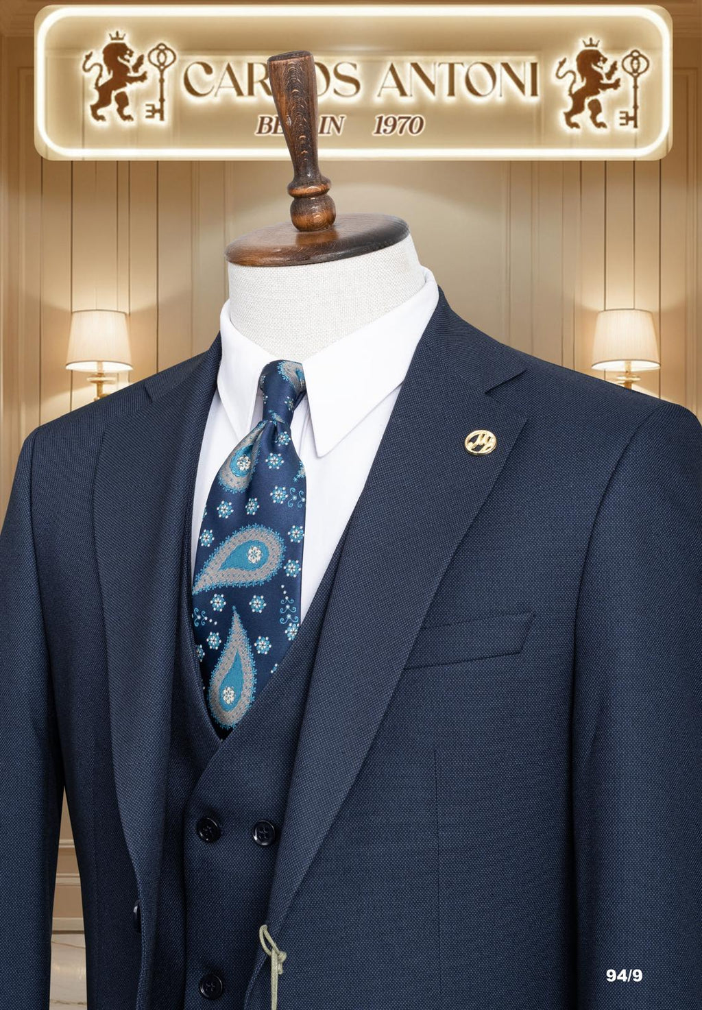 💼 Premium Men’s Three-Piece Suits – Modern Elegance in Every Color