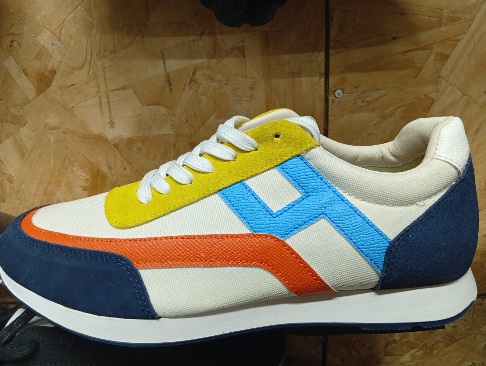 Colorblock Casual Sneakers
