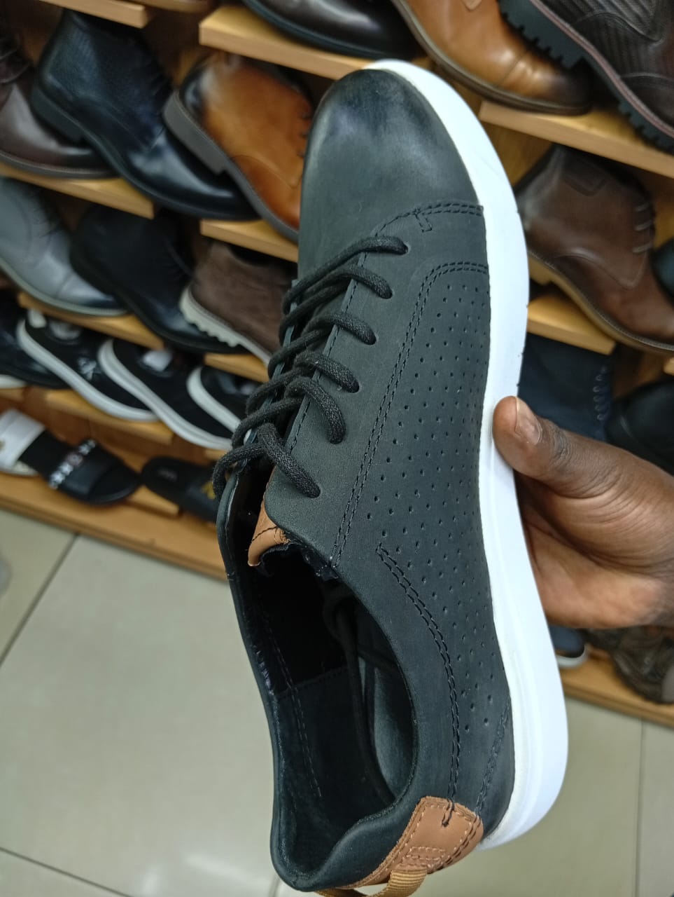 UrbanCraft Leather Sneakers