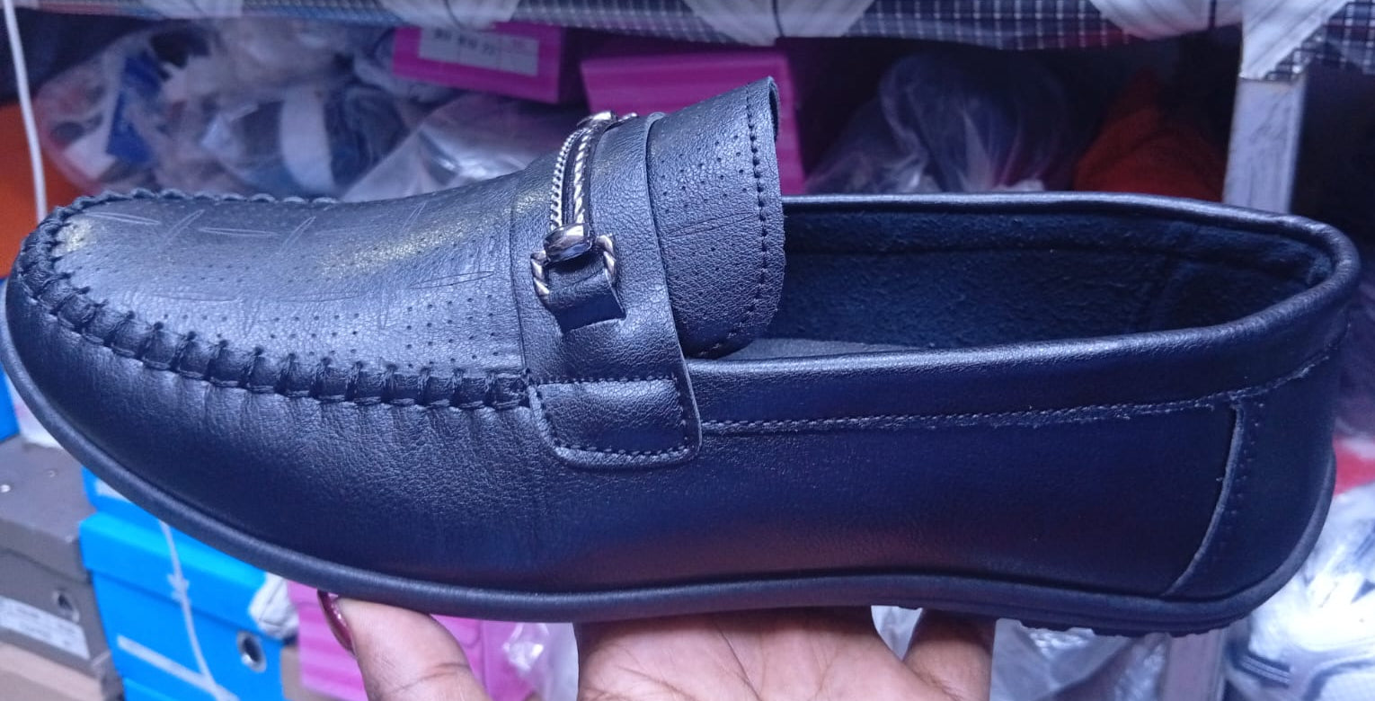 Men’s Leather Loafers with Metal Detail
