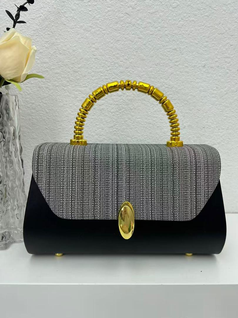 Glamour Pearl Luxe Mini Handbag