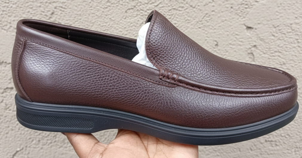 ecco unmarked Comfort Leather Loafers