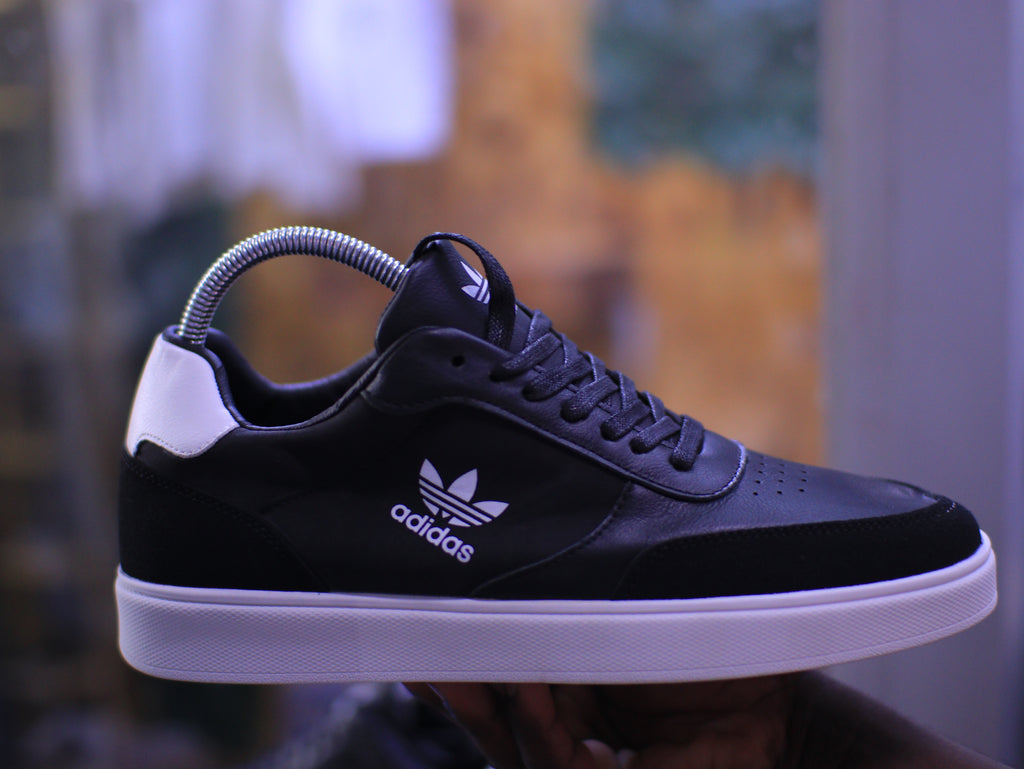 Adidas Street Comfort Sneakers –Low-Cut Design