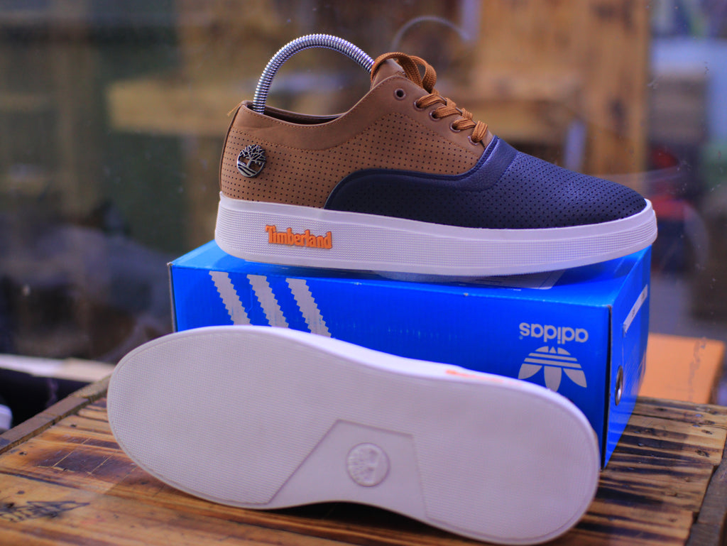 Men’s Casual Leather Sneakers – Dual-Tone