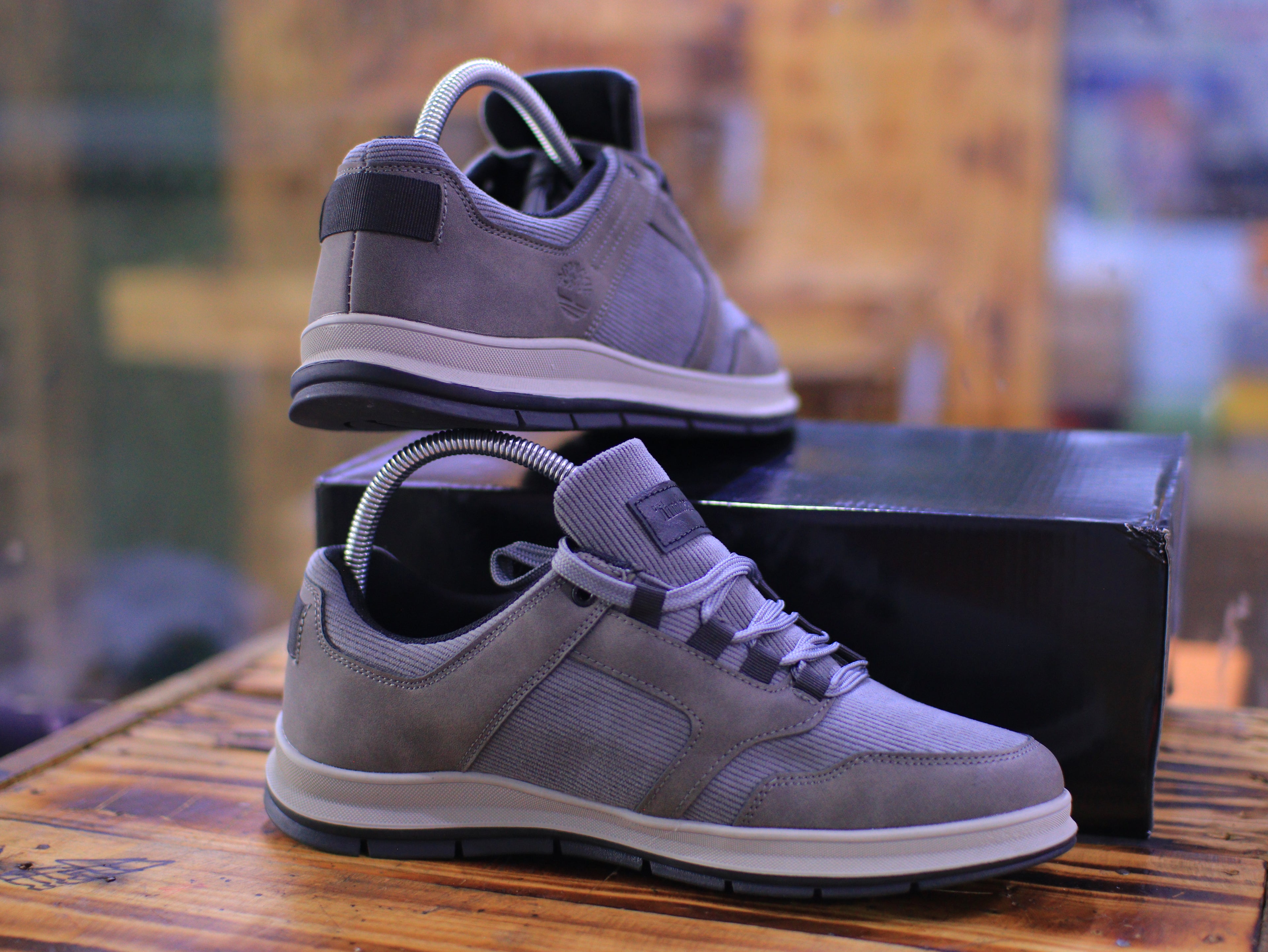 Men’s Outdoor Casual Sneakers – Classic Comfort Walkers