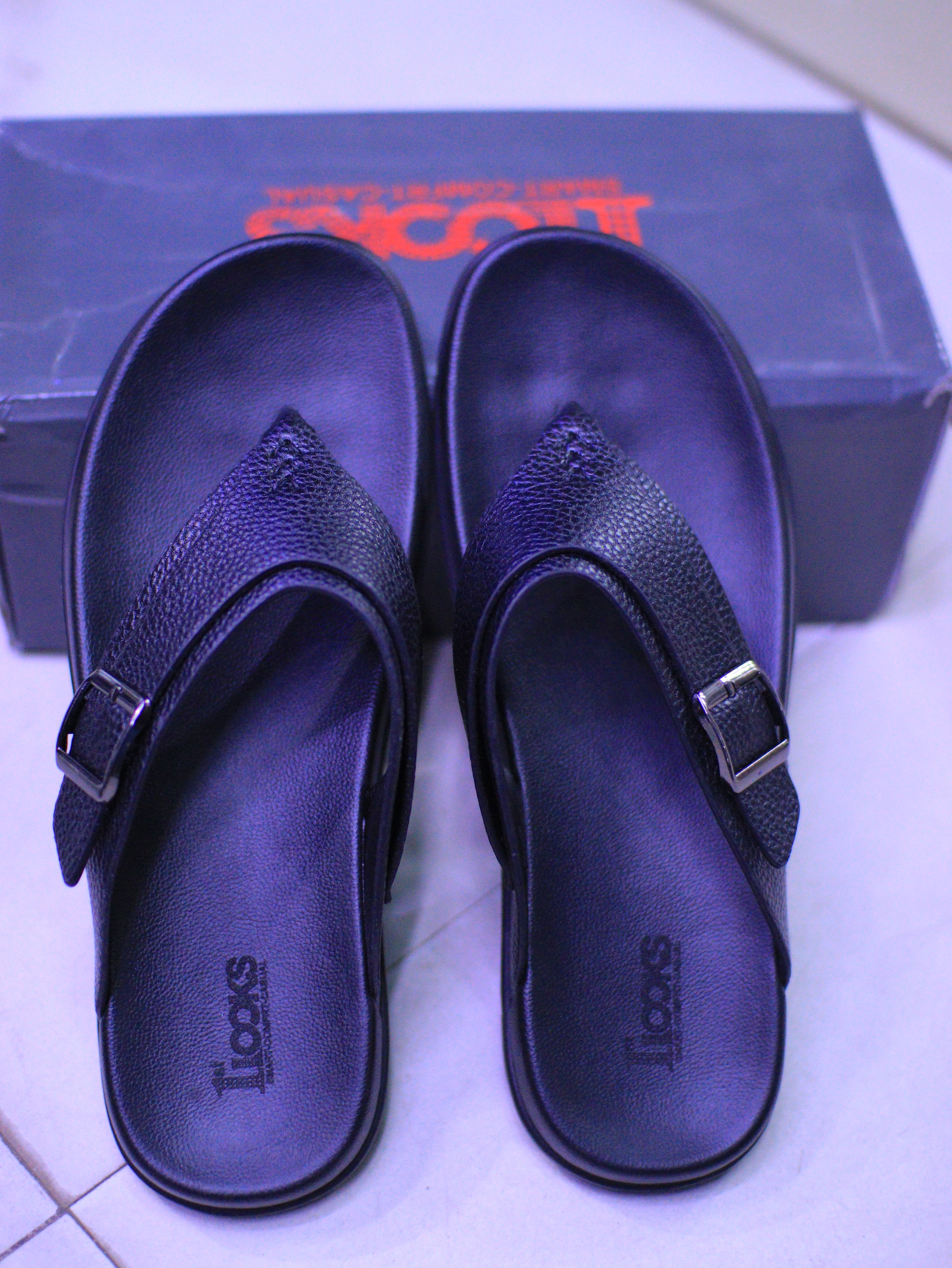 Buckle-Strap Comfort Sandals