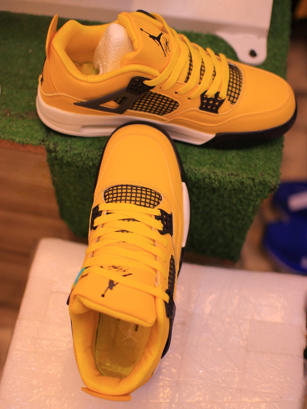 Retro Classic Sneakers