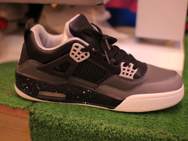 Retro Classic Sneakers