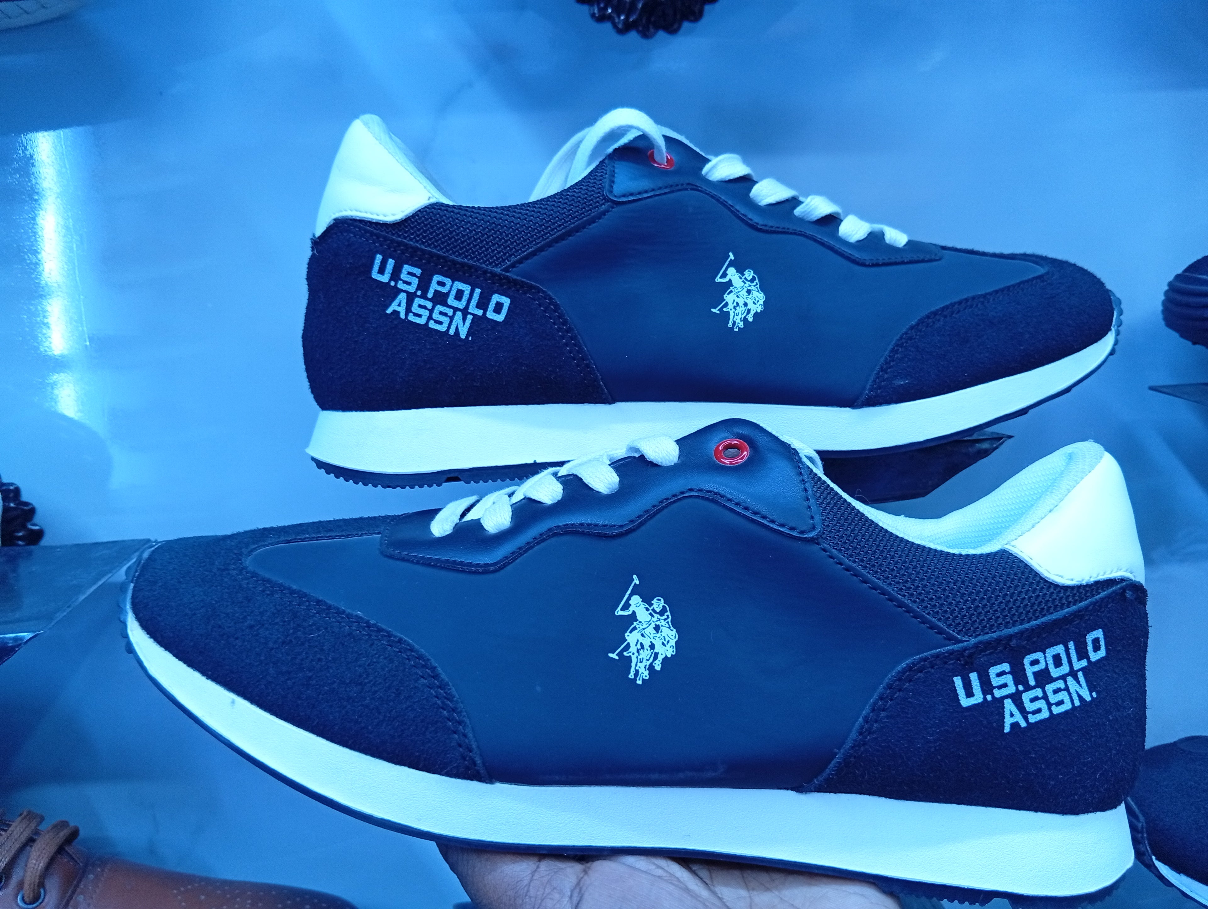 ✨U.P.N. Classic Rider Sneakers✨