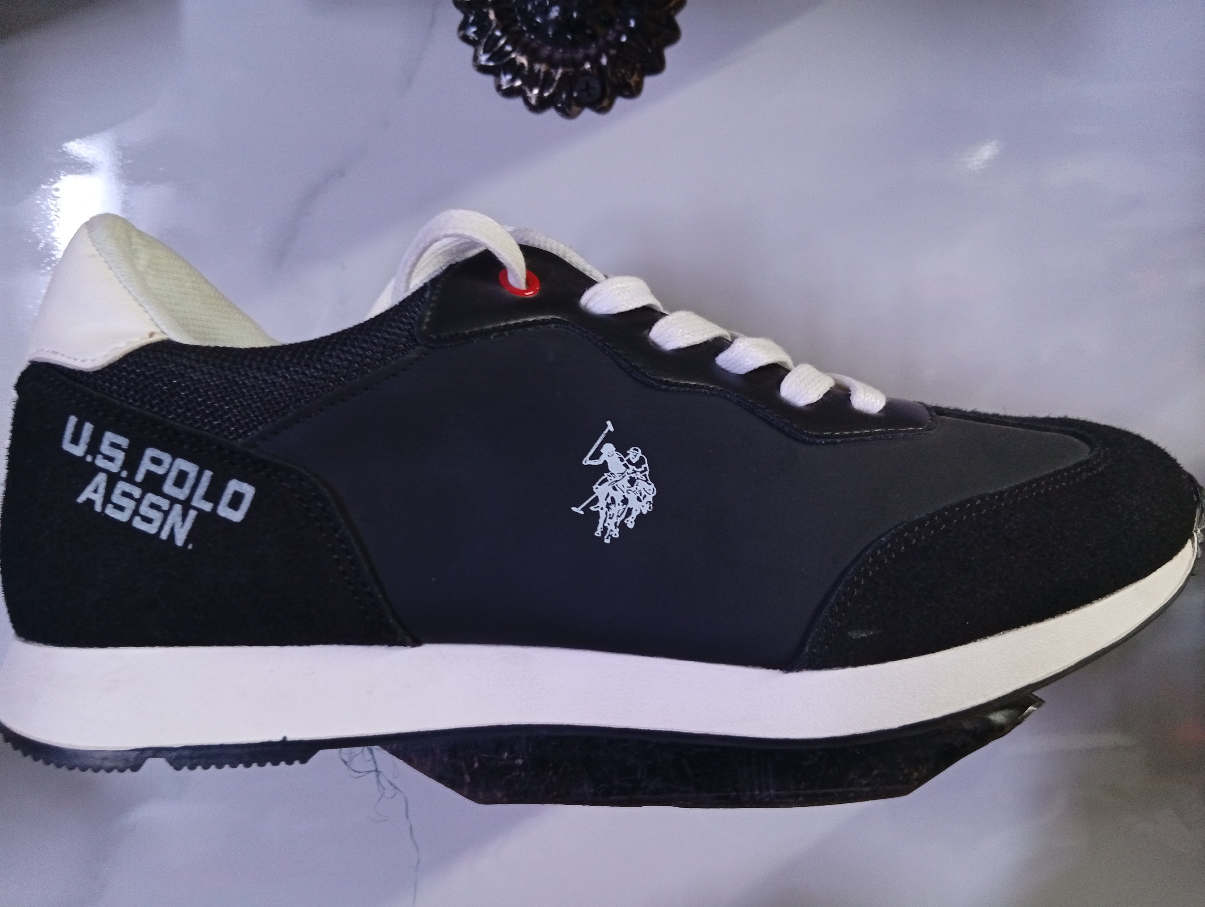 ✨U.P.N. Classic Rider Sneakers✨