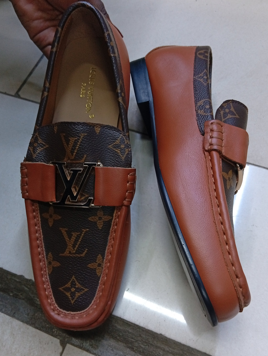 Lo_Vu Monogram Leather Loafers – Premium Designer Style