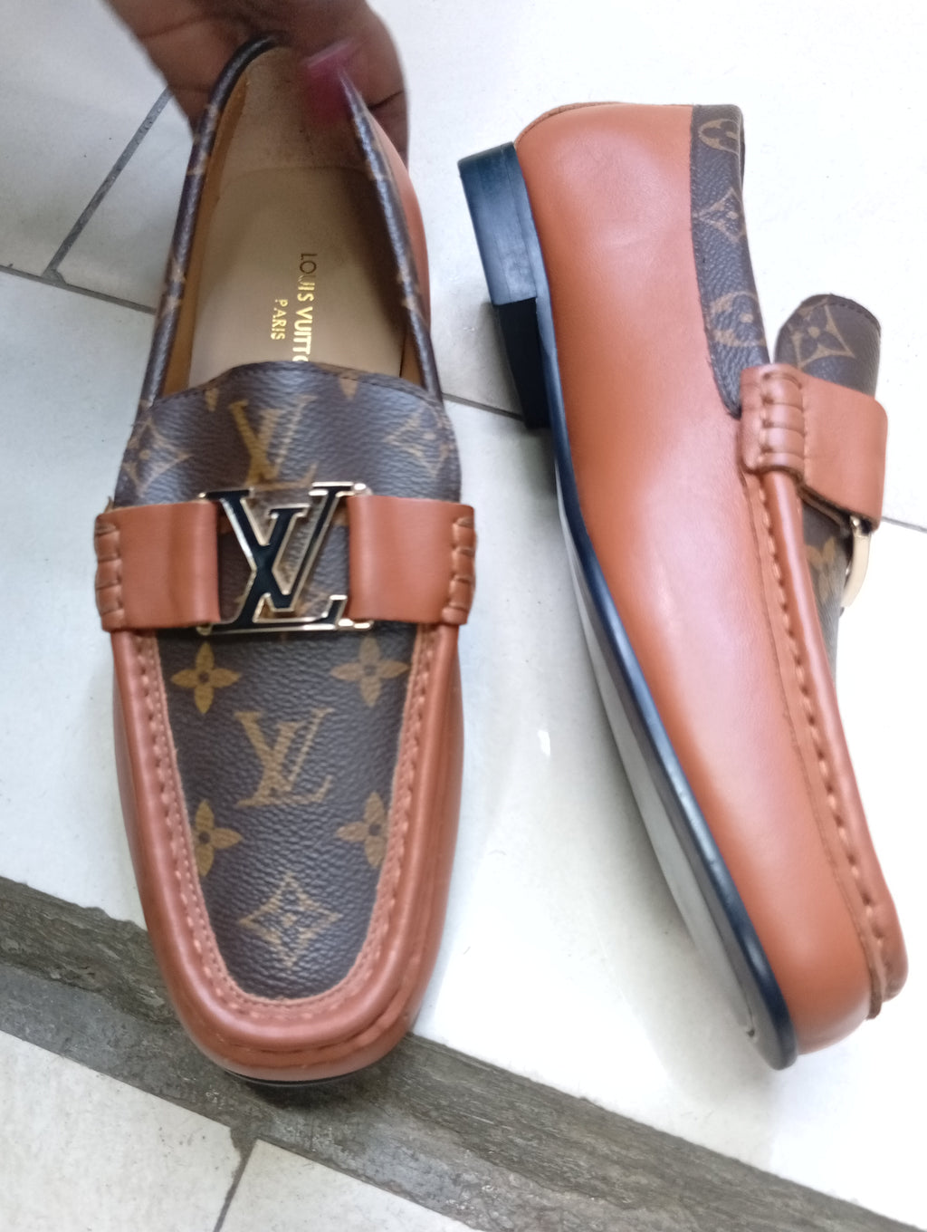 Lo_Vu Monogram Leather Loafers – Premium Designer Style