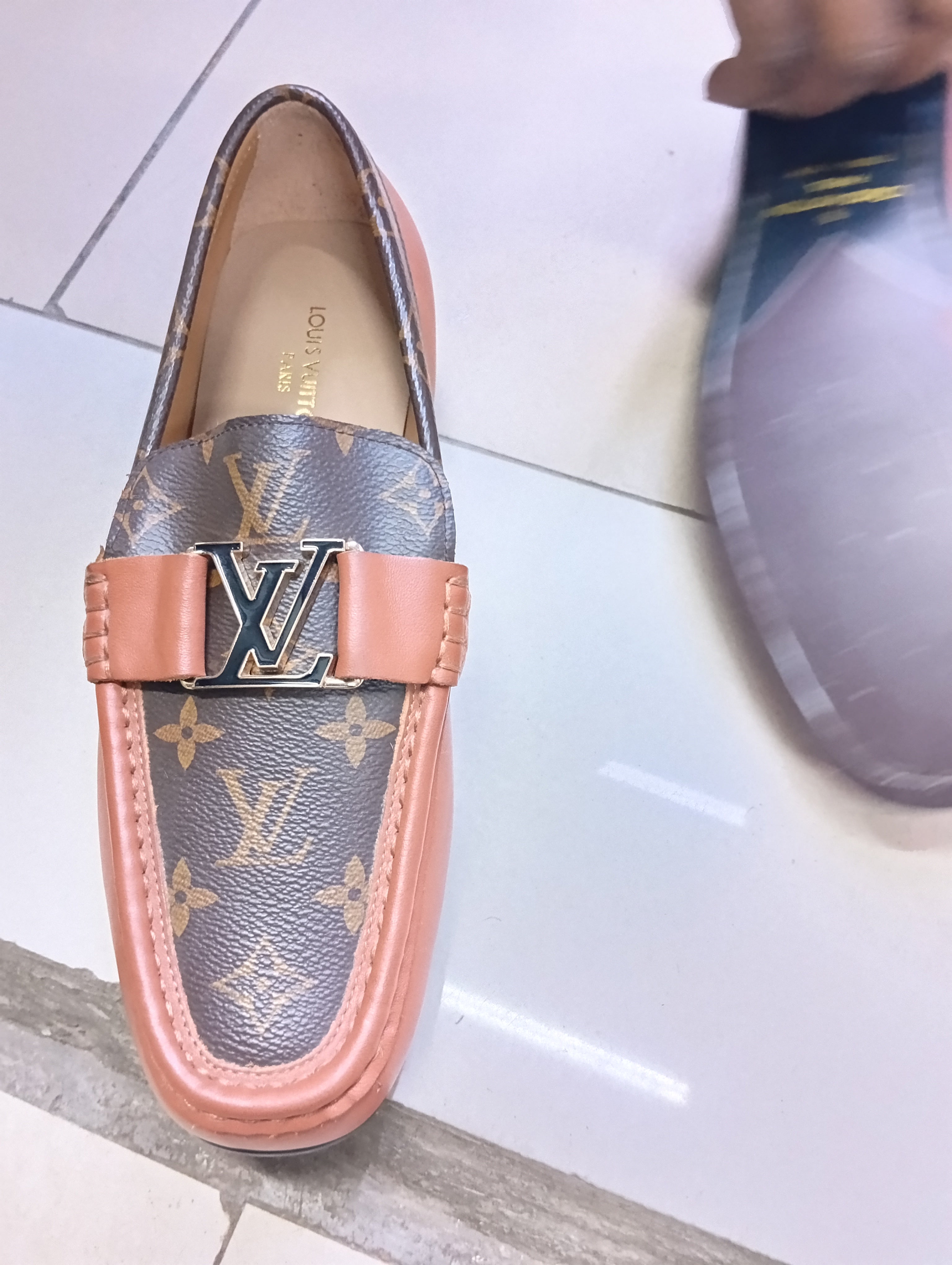 Lo_Vu Monogram Leather Loafers – Premium Designer Style