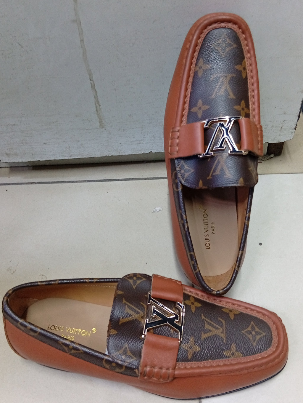 Lo_Vu Monogram Leather Loafers – Premium Designer Style