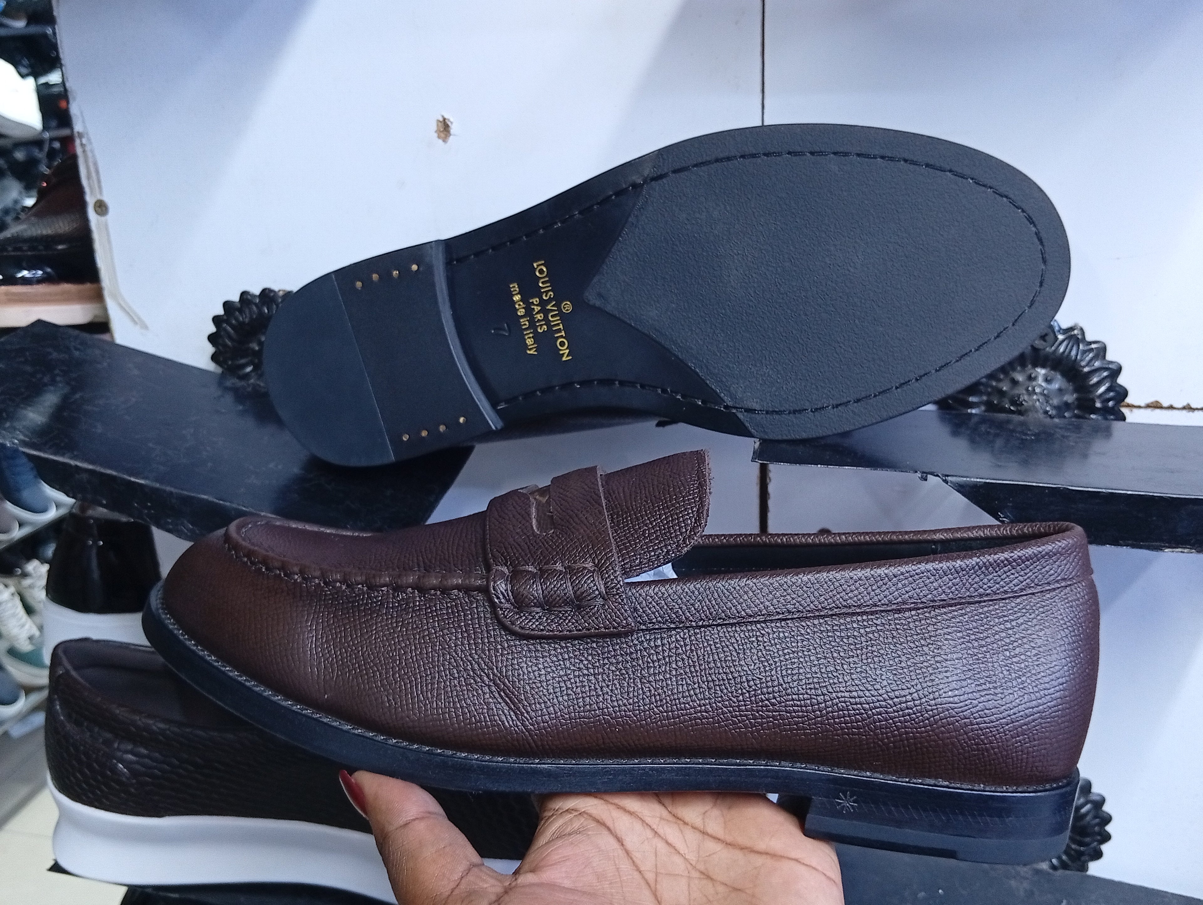 Lo_Vu Classic Brown Pebble-Leather Loafers – Premium Men’s Dress Slip-Ons