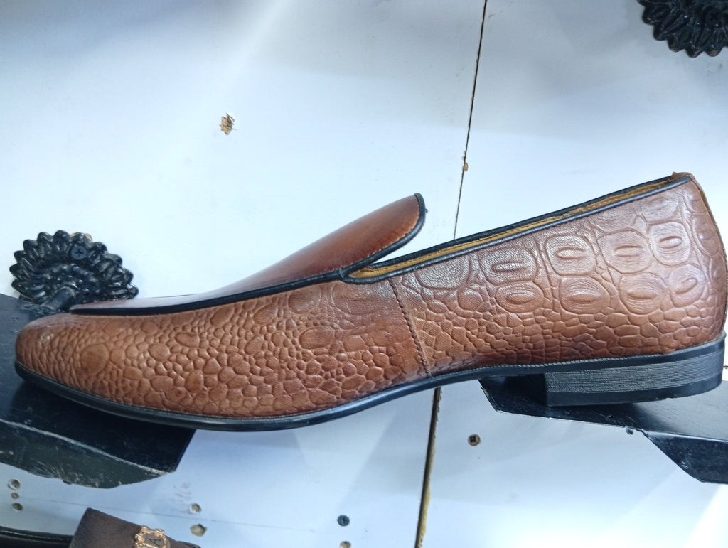 B_Crocodile-Embossed Luxury Loafers – Premium Italian-Inspired Elegance