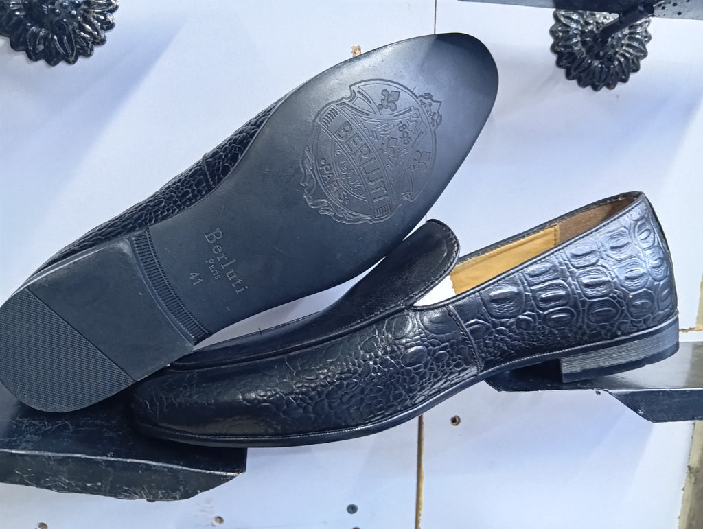 B_Crocodile-Embossed Luxury Loafers – Premium Italian-Inspired Elegance