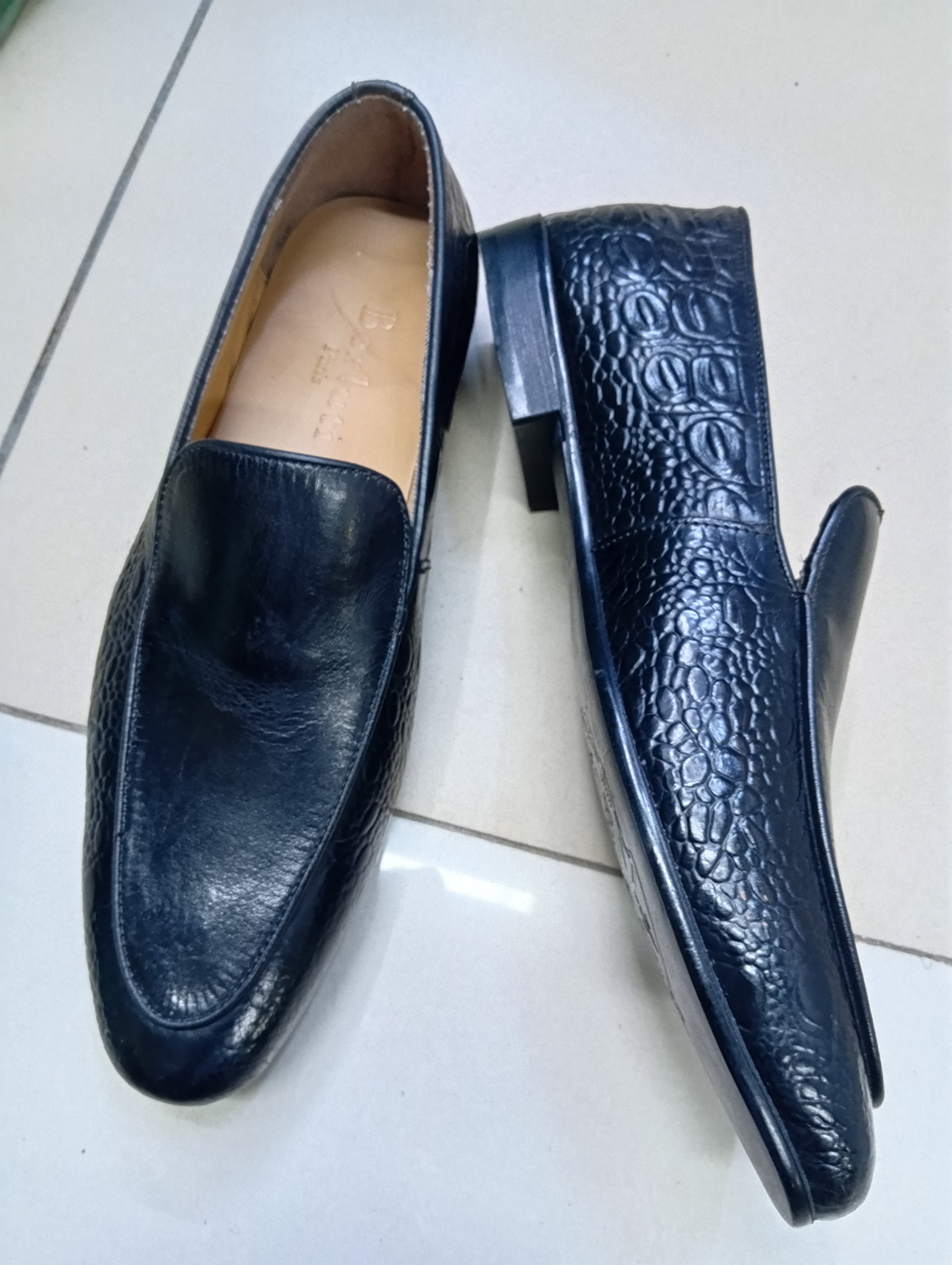 B_Crocodile-Embossed Luxury Loafers – Premium Italian-Inspired Elegance