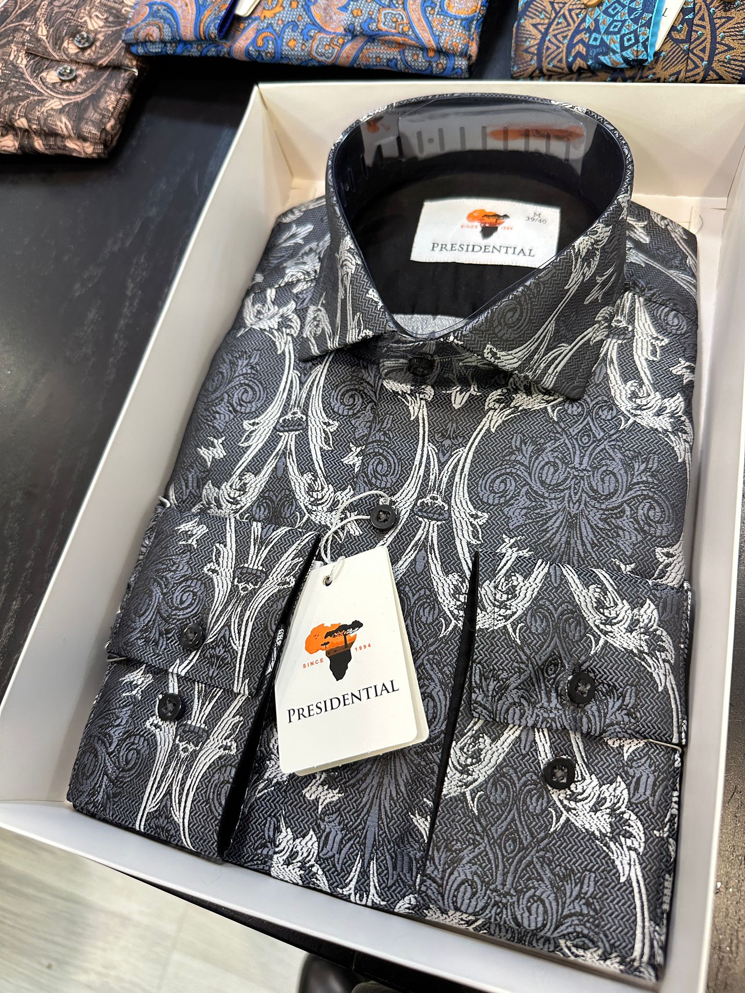 Presidential Premium African Paisley Dress Shirt – Luxury Men’s Button-Up