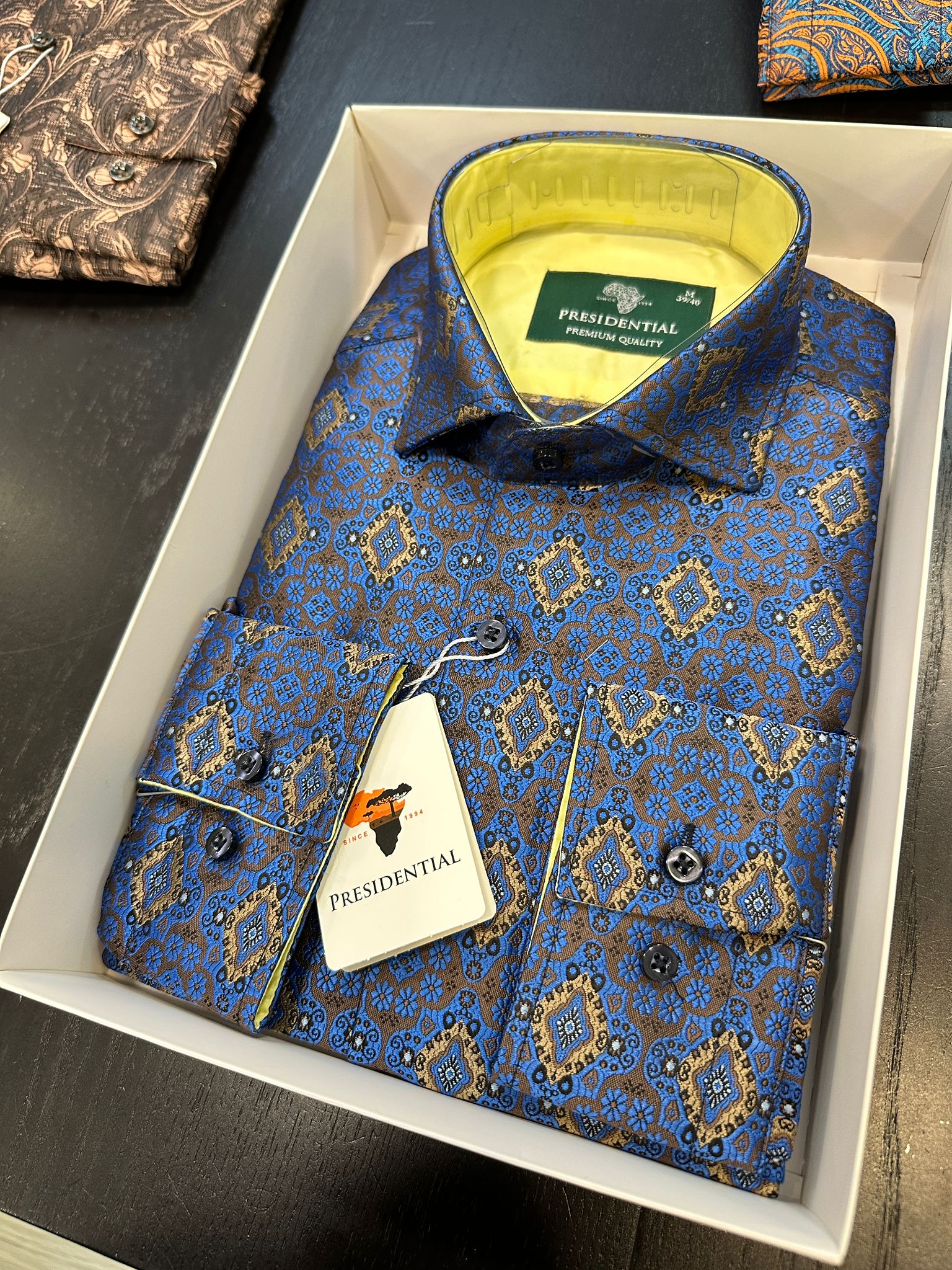 Presidential Premium African Paisley Dress Shirt – Luxury Men’s Button-Up