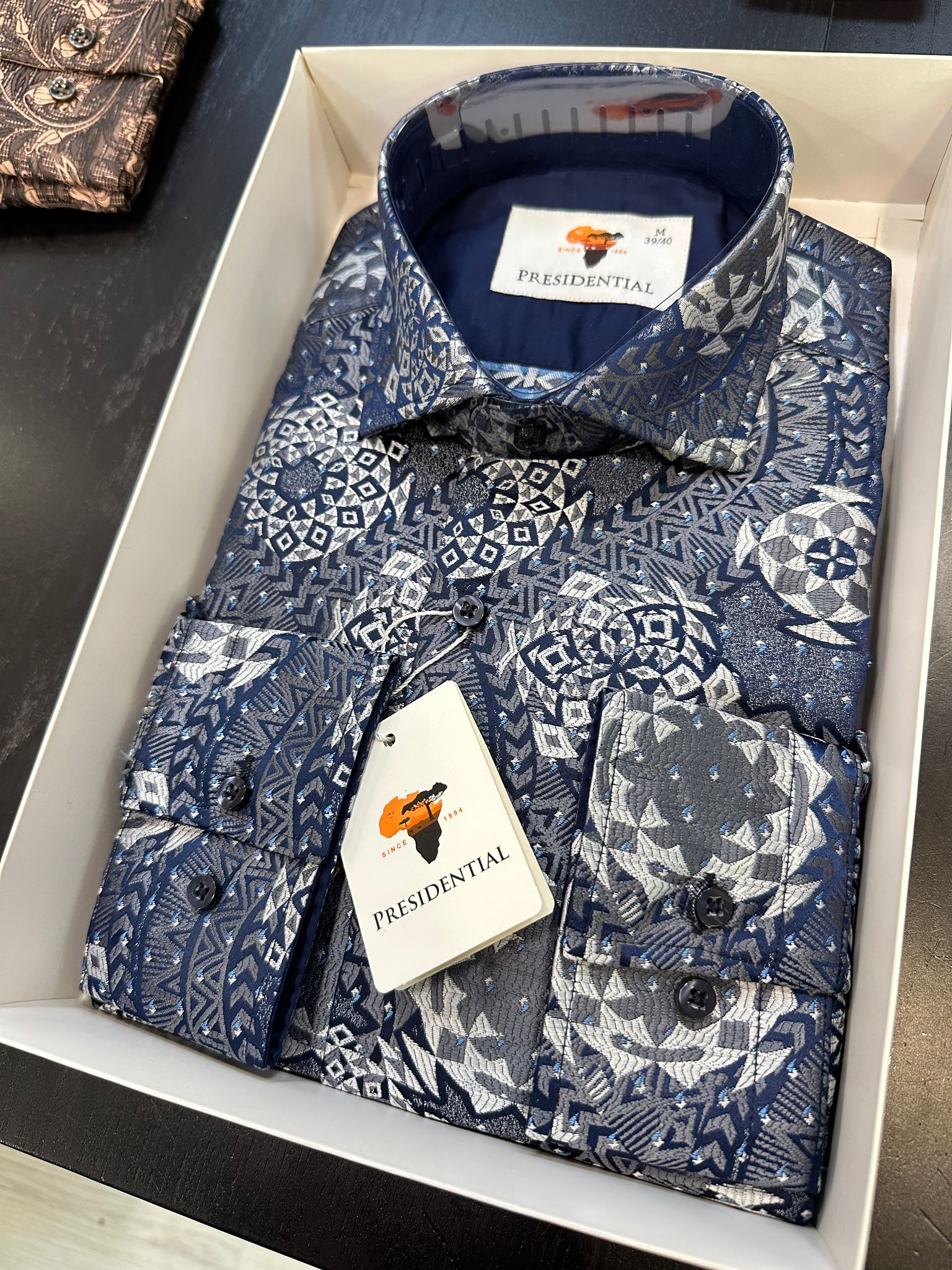 Presidential Premium African Paisley Dress Shirt – Luxury Men’s Button-Up