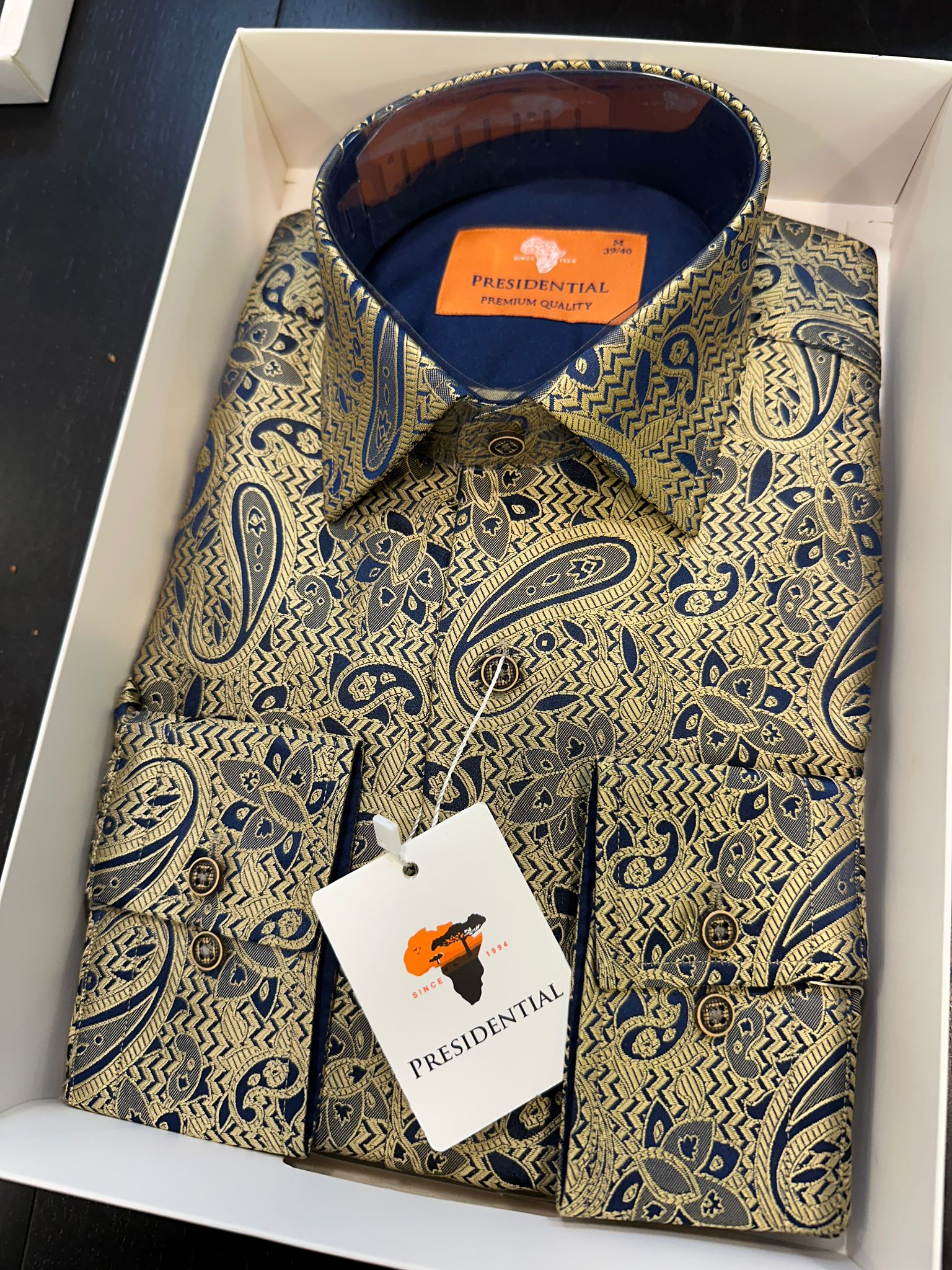 Presidential Premium African Paisley Dress Shirt – Luxury Men’s Button-Up