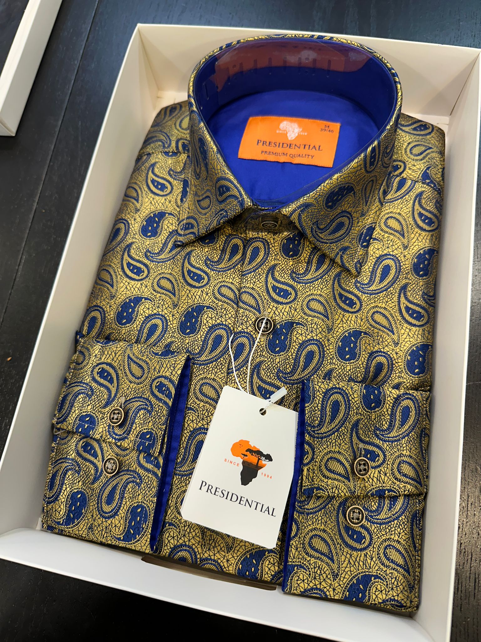 Presidential Premium African Paisley Dress Shirt – Luxury Men’s Button-Up