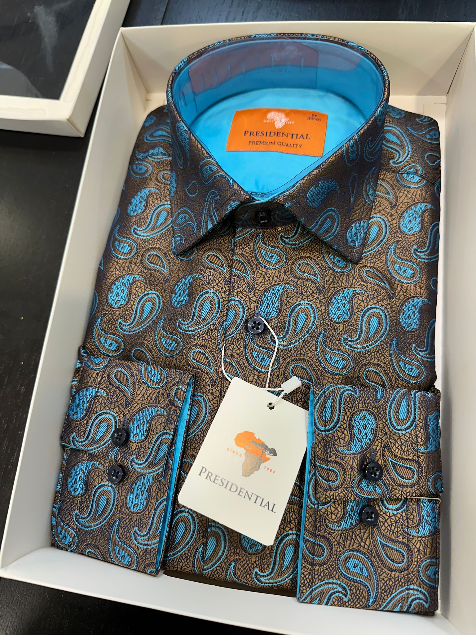 Presidential Premium African Paisley Dress Shirt – Luxury Men’s Button-Up