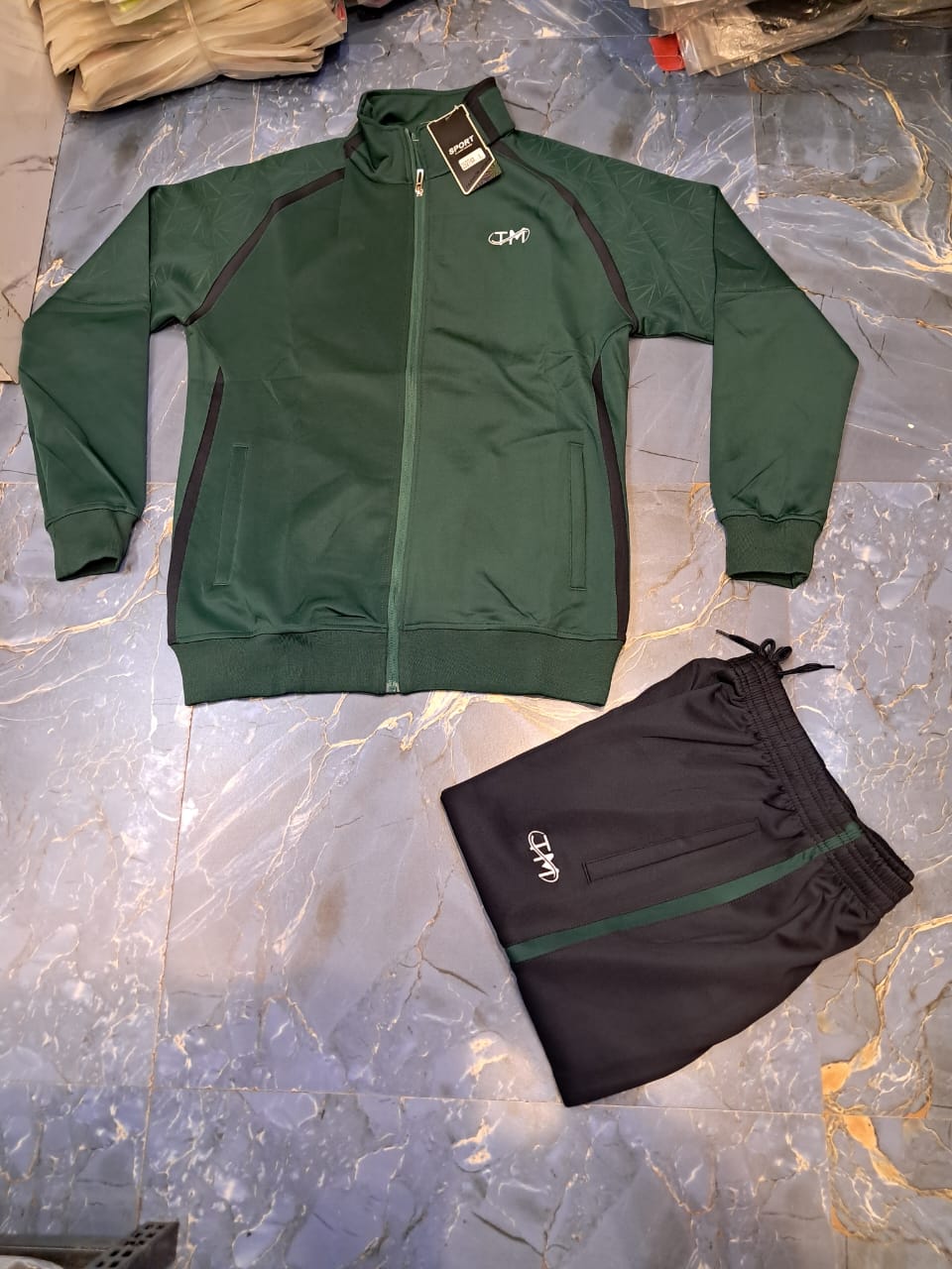 Men’s Sports Tracksuit Set – Jacket & Joggers