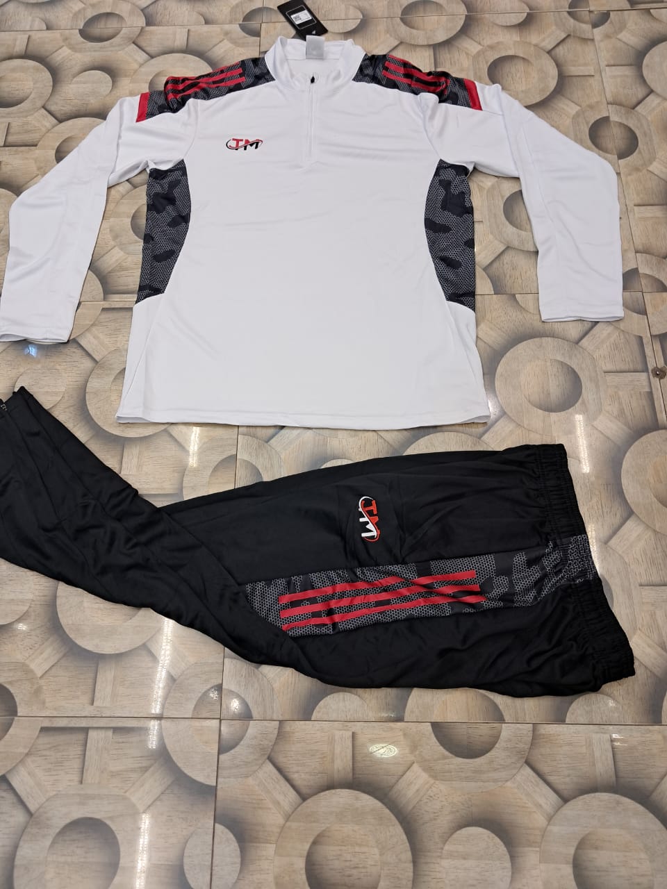Men’s Sports Tracksuit Set – Jacket & Joggers