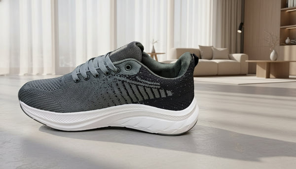 Lightweight Jogger Sneakers – Breathable Knit Sports & Casual Shoes