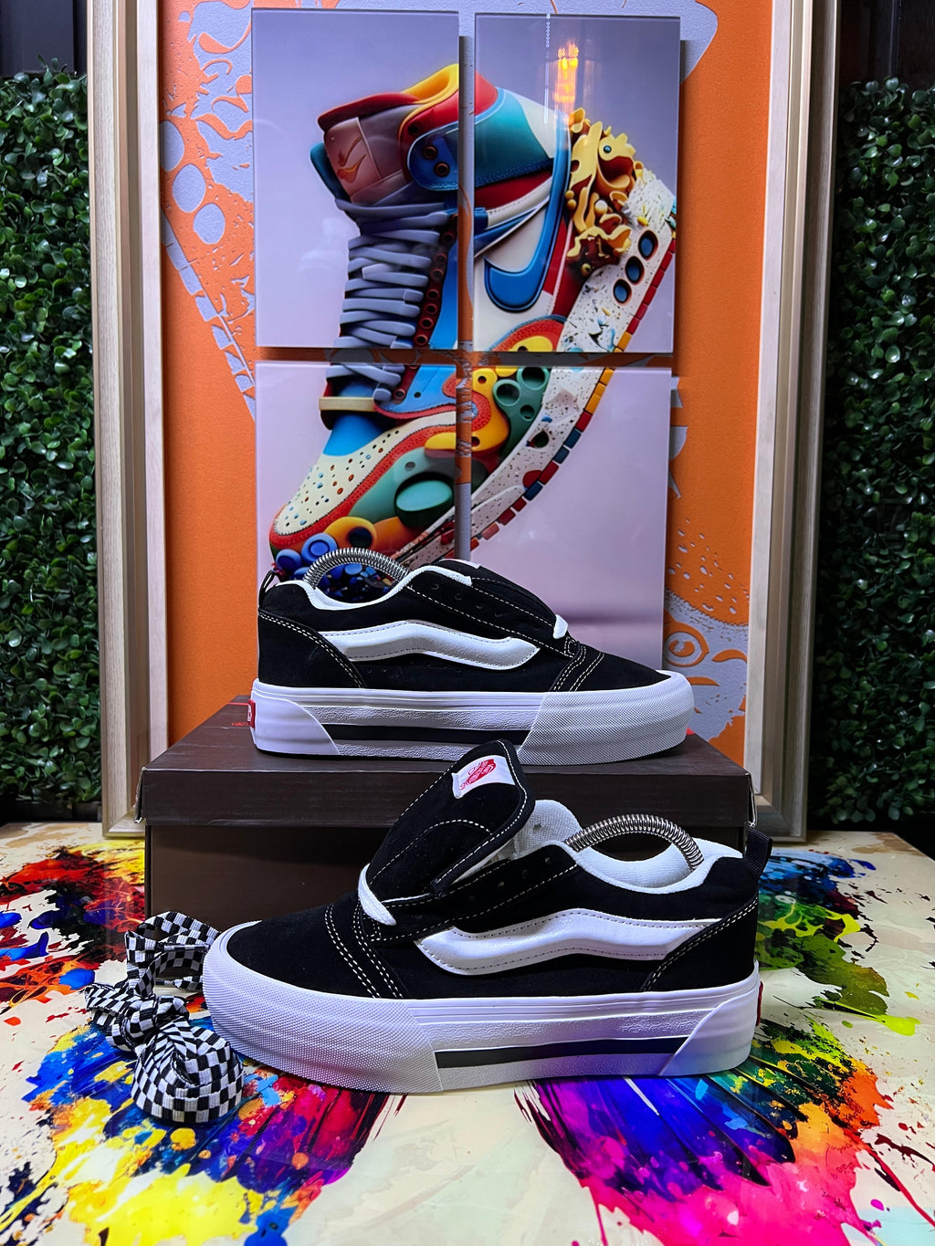 Classic Low-Top Skate Sneakers