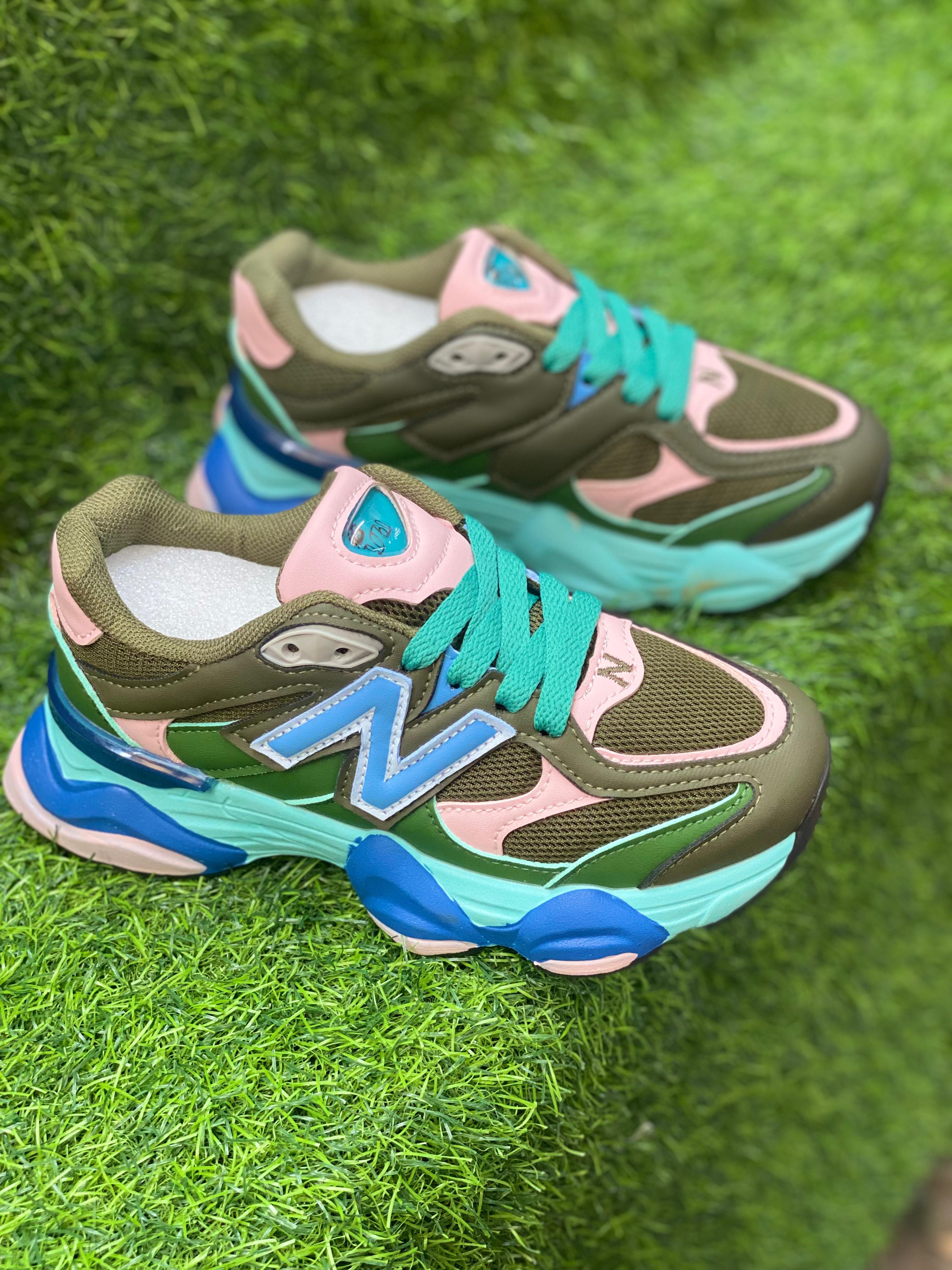 Kids Chunky Pink Athletic Sneakers – Breathable Mesh & Suede Comfort Runners