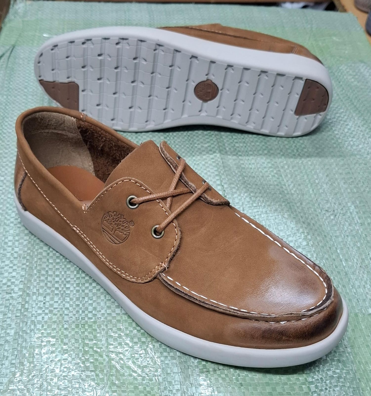 Men’s Casual Leather Moc-Toe Lace-Up Shoes