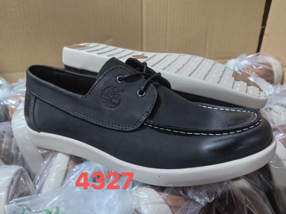 Men’s Casual Leather Moc-Toe Lace-Up Shoes