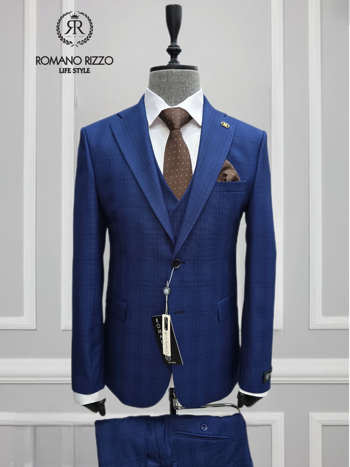 Men’s Luxury Checkered 3-Piece Suit – Tailored Fit Blazer, Waistcoat & Trousers