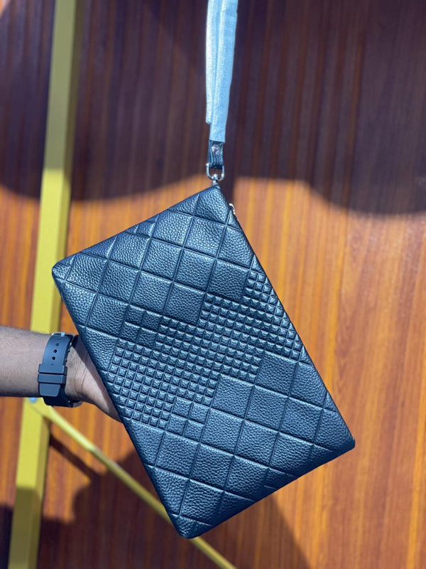 Black Geometric Textured Wristlet – Grid Pattern Leather Clutch