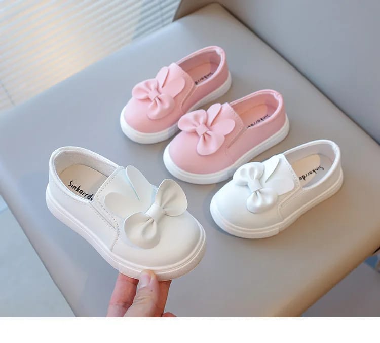Girls Bow Slip-On Shoes – Soft Sole Toddler Casual Sneakers