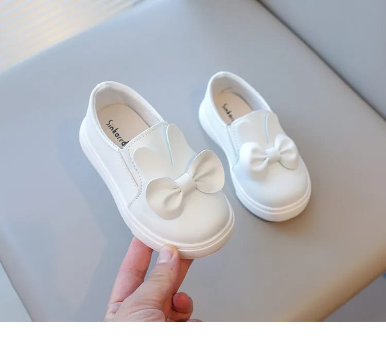 Girls Bow Slip-On Shoes – Soft Sole Toddler Casual Sneakers