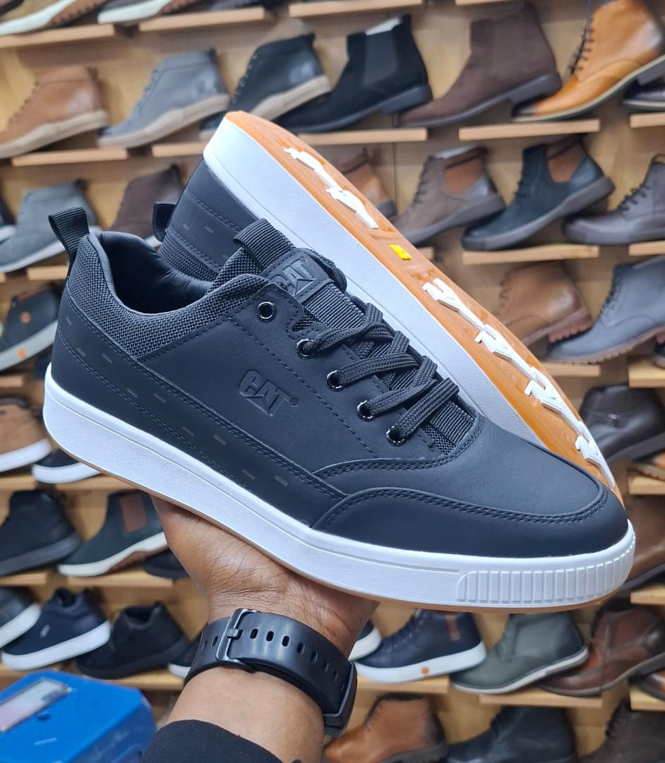 CAT Casual Sneakers – Durable Low-Top Comfort Shoes with Cushioned Sole