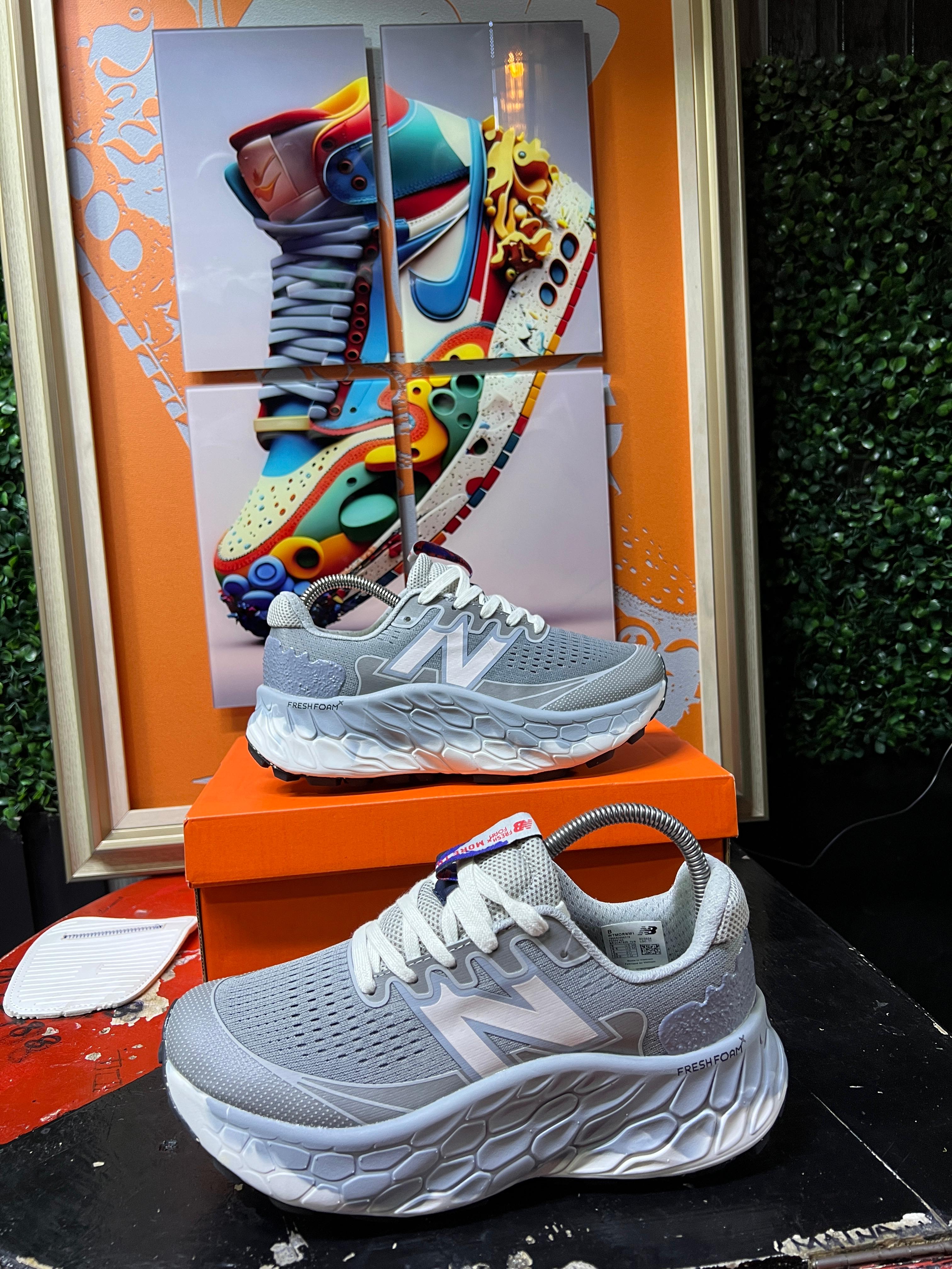 New Balance Men’s Black Running Shoes – Fresh Foam Cushioned Performance Sneakers