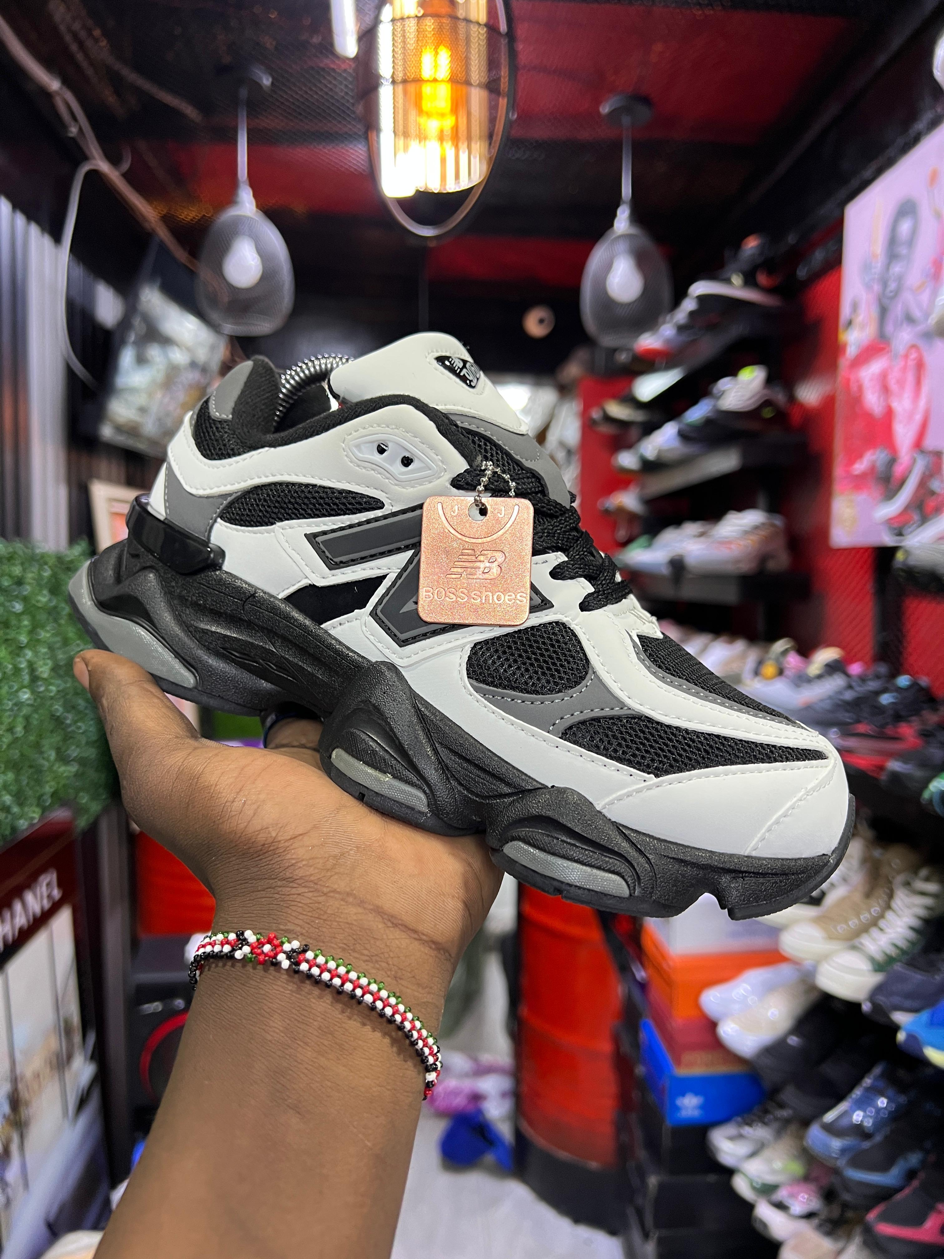 Chunky Running Sneakers – Black & Yellow Sport Performance Shoes