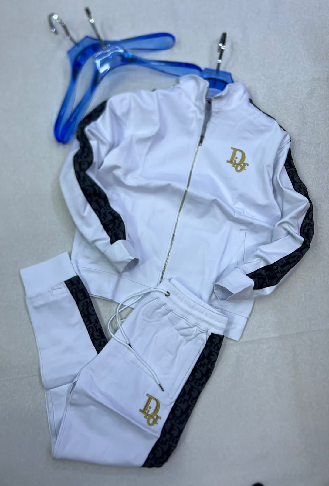 Men’s Tracksuits Set – Zip Jacket & Joggers