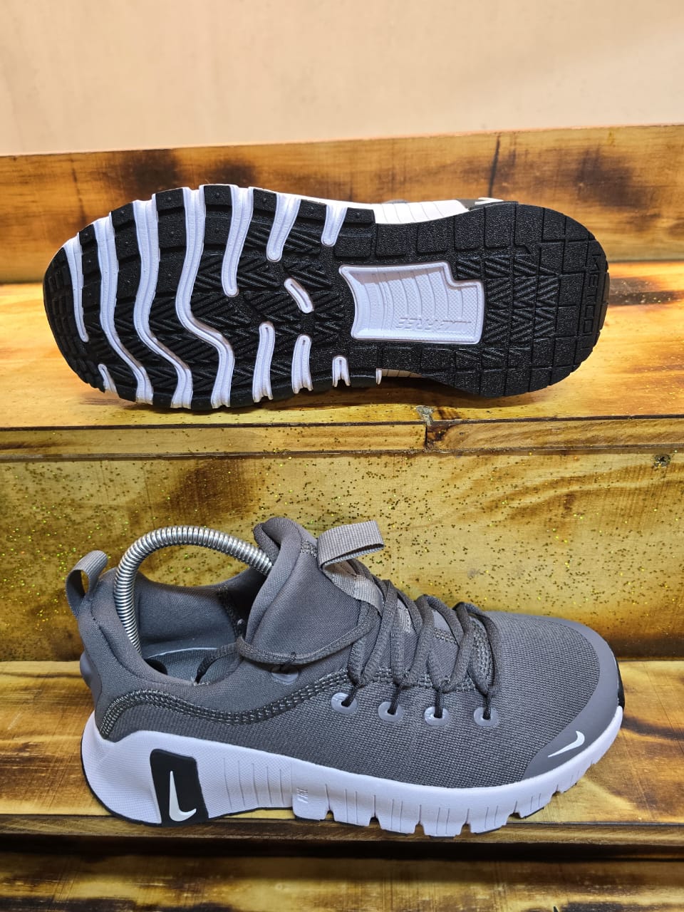 Nike Men’s Running Shoes – Lightweight Cushioned Everyday Sneakers