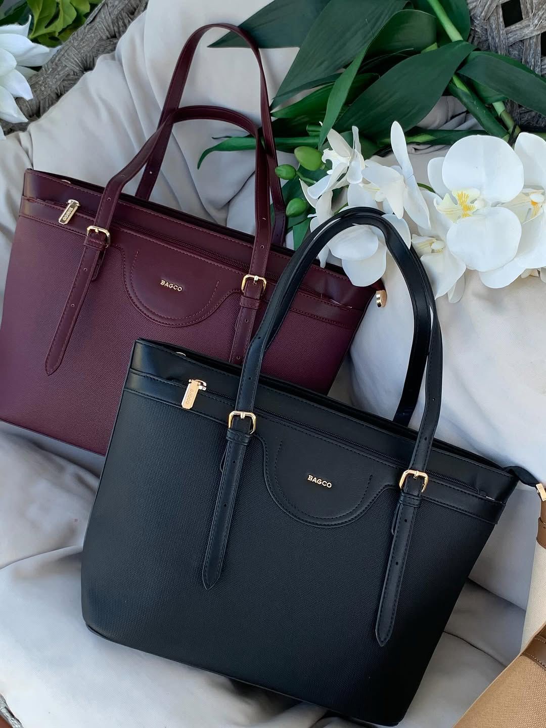 Classic Structured Tote Handbag for Women | Elegant Work & Everyday Shoulder Bag