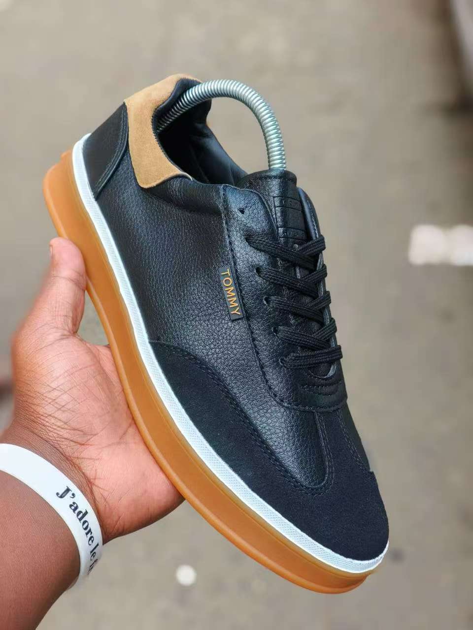 Men’s Casual Leather Sneakers with Gum Sole | Everyday Comfort Lace-Up Shoes