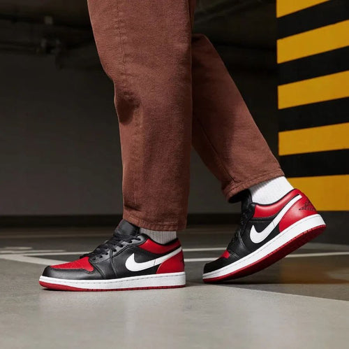 Men’s Black & Red Low-Top Sneakers | Classic Street Style Casual Shoes