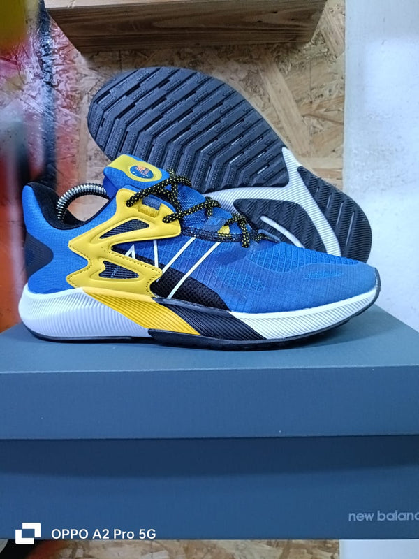 Sporty Running Sneakers – Lightweight Cushioned Performance Shoes